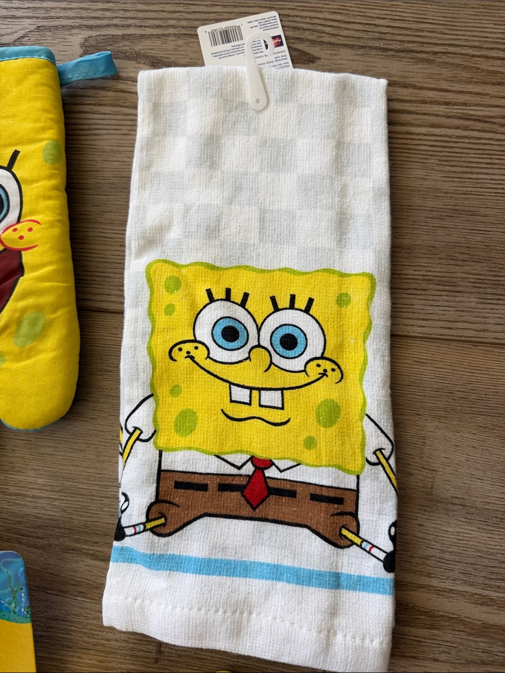 SpongeBob Squarepants Yellow & Blue Kitchen Accessory Set - Picture 2 of 7